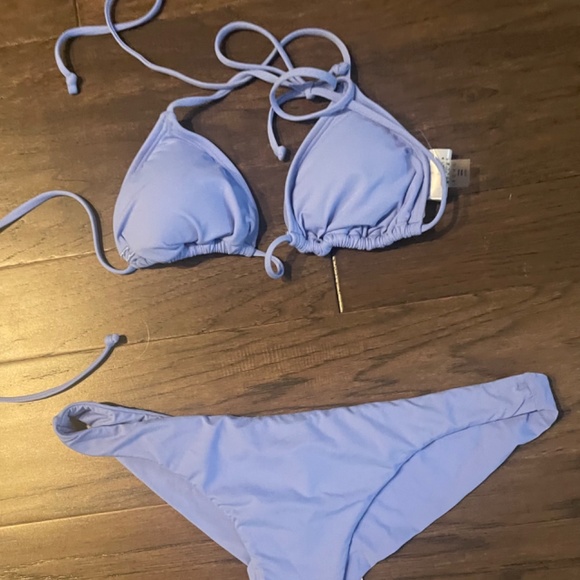 billabong bikini - Picture 3 of 4